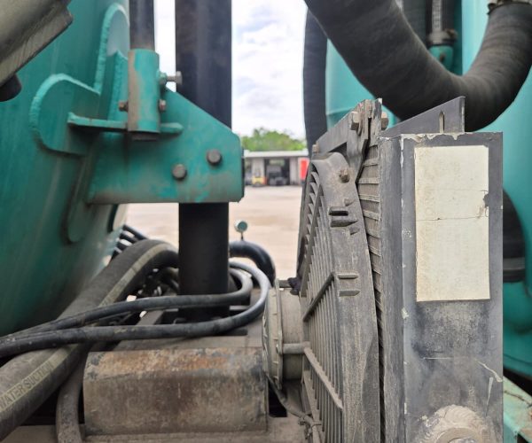 2006 VACUUM TRUCK MACK CHN613 GLOBAL SYSTEM NEEDS BLOWER 010