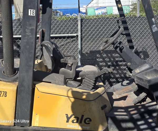 2006 YALE GDP100 DIESEL FORKLIFT 10,000 LB CAPACITY MAST 2 STAGE NUEVAS 005