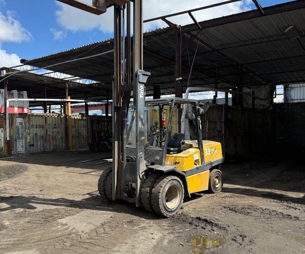 2006-YALE-GDP100-DIESEL-FORKLIFT-10000-LB-CAPACITY-MAST-2-STAGE-NUEVAS-017