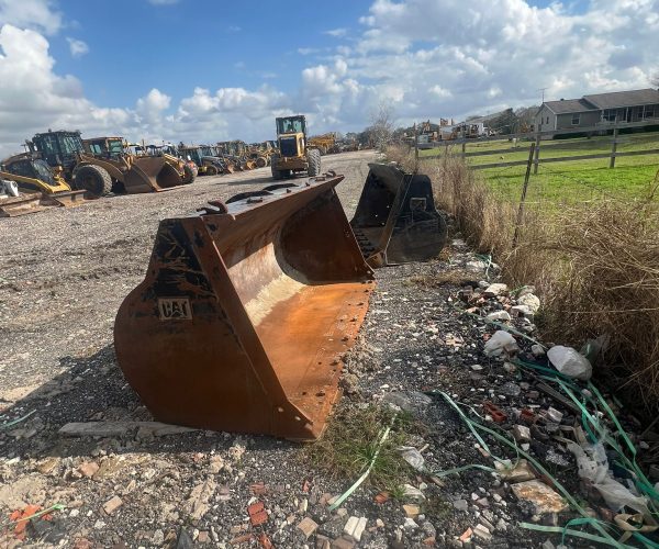 2007 CATERPILLAR 930G WHEEL ENCLOSED CAB AC LOADER W FORKS AND BUCKET 014