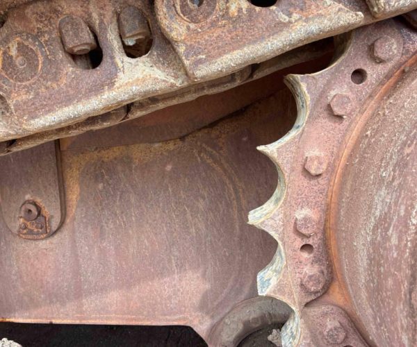 2007 CATERPILLAR D8T DOZER WITH SINGLE SHANK RIPPER W CAB 012