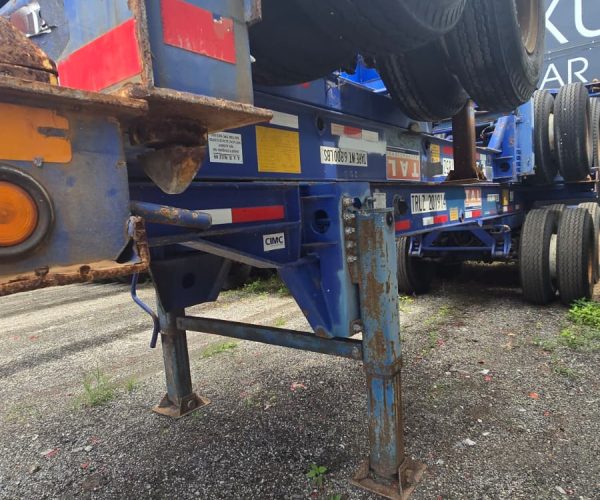 2007-CHASSIS-CONTAINERS-20FT-011