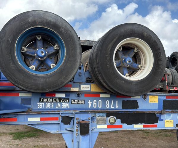 2007 CHASSIS CONTAINERS 20FT 11R22.5 TIRES & SPOKE WHEELS 007