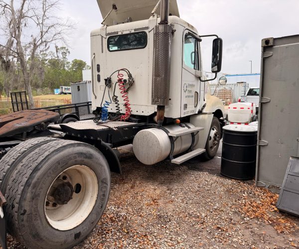 2007-FREIGHTLINER-DAY-CAB-TANDEM-COLUMBIA-DETROIT-12.7-SERIES-60-ENGINE-018
