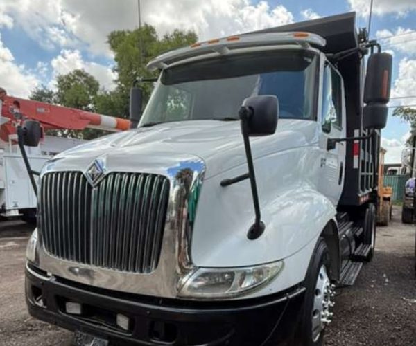 2007 INTERNATIONAL DUMP TRUCK SINGLE AXLE 002