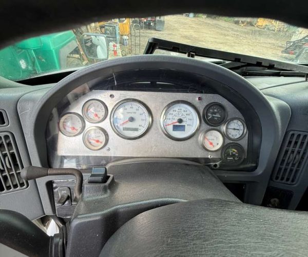 2007 INTERNATIONAL DUMP TRUCK SINGLE AXLE 011