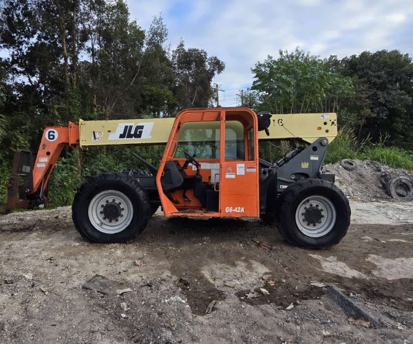 2007 JLG TELEHANDLER G642A PERKINS ENGINE 005