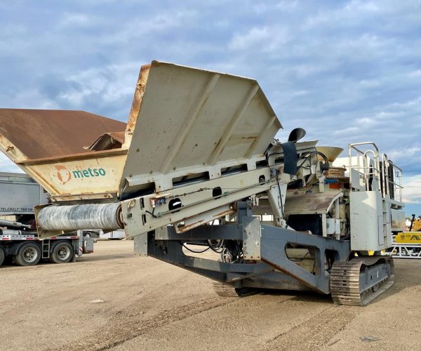 2007-METSO-LOKOTRACK-LT200HP-TRACKED-CONE-CRUSHING-PLANT-6FT-X-11FT-BELT-FEEDER-CONE-CRUSHER 004