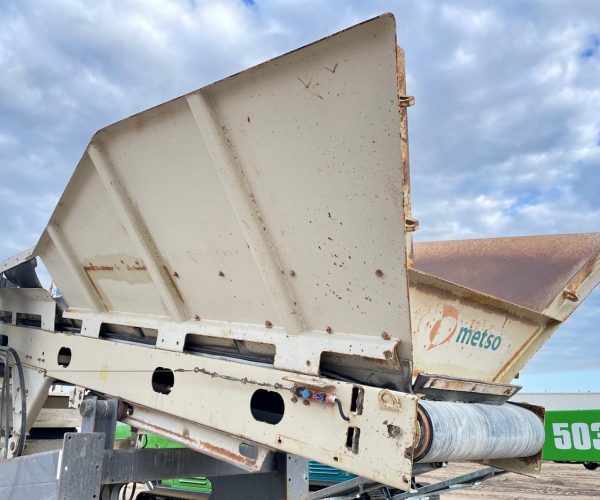 2007-METSO-LOKOTRACK-LT200HP-TRACKED-CONE-CRUSHING-PLANT-6FT-X-11FT-BELT-FEEDER-CONE-CRUSHER 011