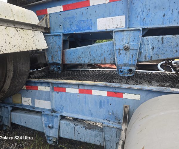 2007 REINKE LIGHTWEIGHT ISO TANK CHASSIS W CARGO AIR LIFT 008