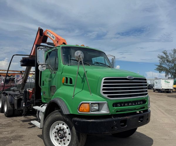 2007 STERLING LT8500 4×4 KNUCKLE-BOOM CRANE & HOOK 002