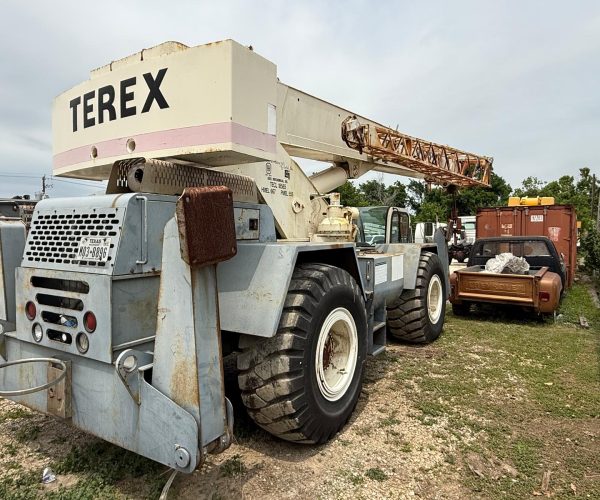 2007 TEREX CD225-1 25 TONS ROUGH TERRAIN CRANE 007