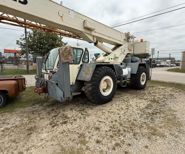 2007 TEREX CD225-1 25 TONS ROUGH TERRAIN CRANE 008