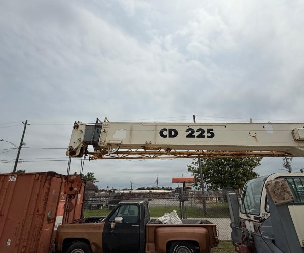 2007 TEREX CD225-1 25 TONS ROUGH TERRAIN CRANE 026
