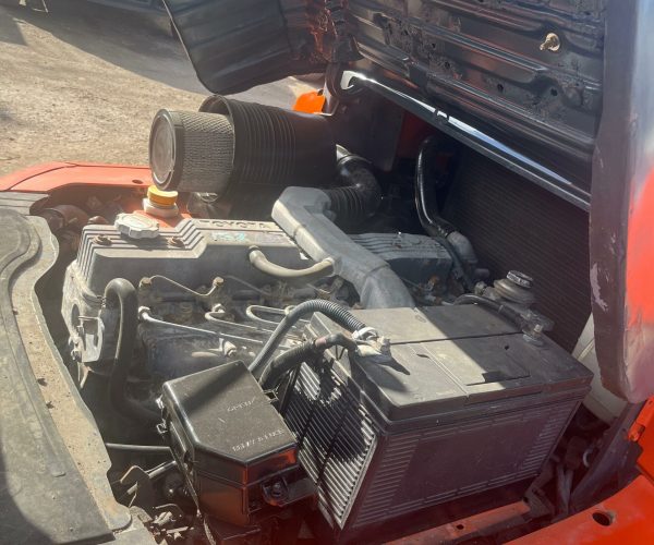 2007 TOYOTA FORKLIFT 7FDU70 DIESEL 15500 LBS 7000 KG & 8FT FORKS 009