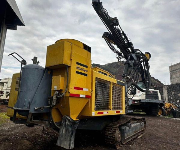 2008 ATLAS COPCO ECM 660 IV HYDRAULIC ROCK DRILL RIG CAB 003