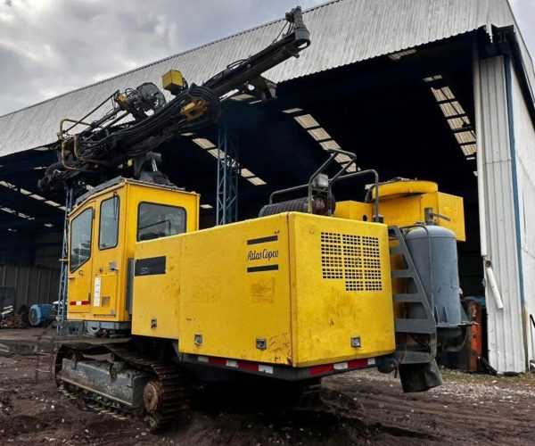 2008 ATLAS COPCO ECM 660 IV HYDRAULIC ROCK DRILL RIG CAB 007