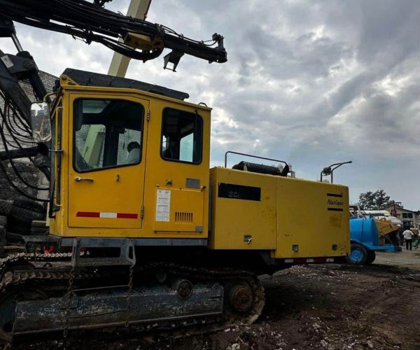 2008 ATLAS COPCO ECM 660 IV HYDRAULIC ROCK DRILL RIG CAB 008