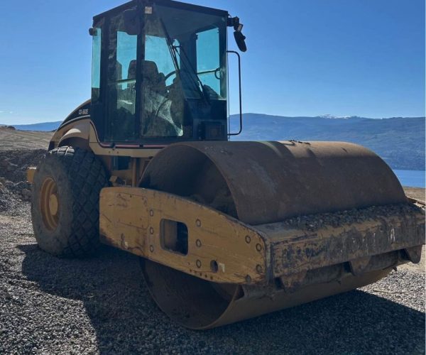 2008 CATERPILLAR 563E SINGLE DRUM ROLLER COMPACTOR 003
