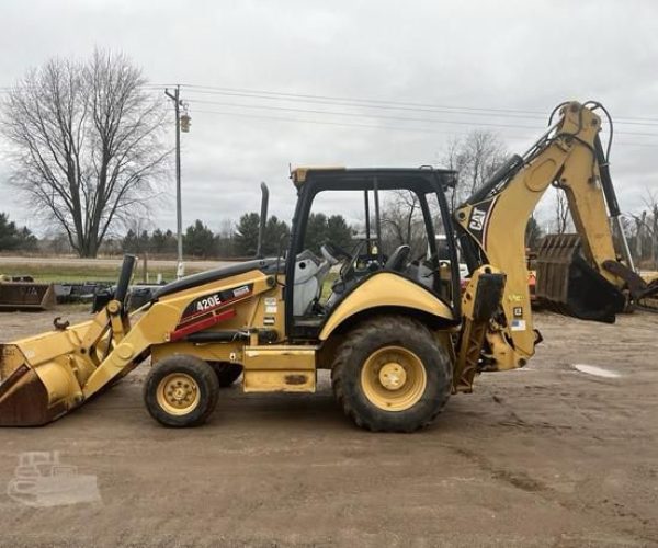 2008 CATERPILLAR BACKHOE 420E 4X4 001