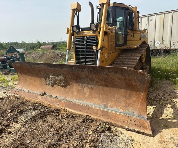 2008 CATERPILLAR D6R DOZER ENCLOSED CAB 003