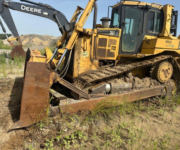 2008 CATERPILLAR D6T DOZER 001