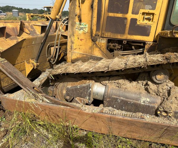 2008 CATERPILLAR D6T DOZER 008