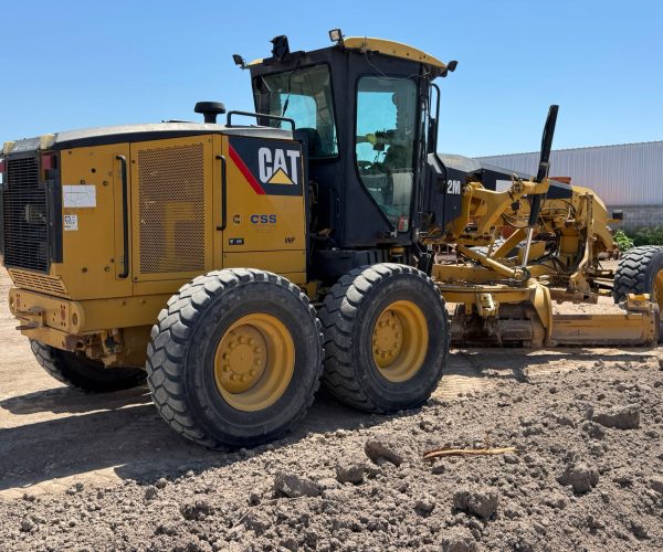 2008-CATERPILLAR-MOTORGRADER-12M-CAB-007