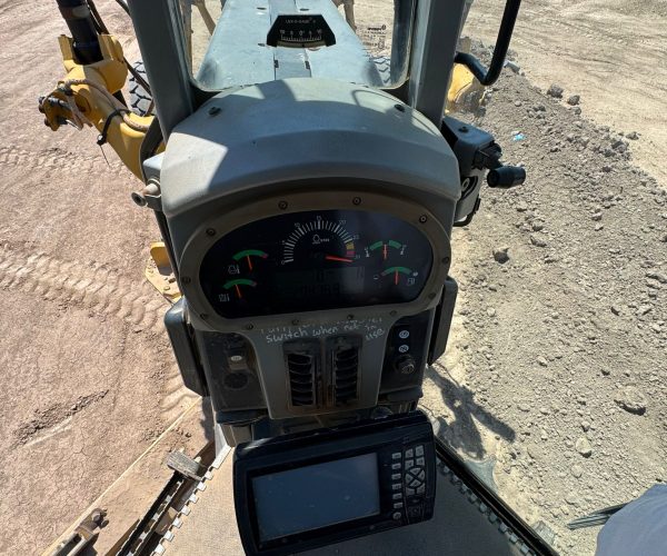2008-CATERPILLAR-MOTORGRADER-12M-CAB-013