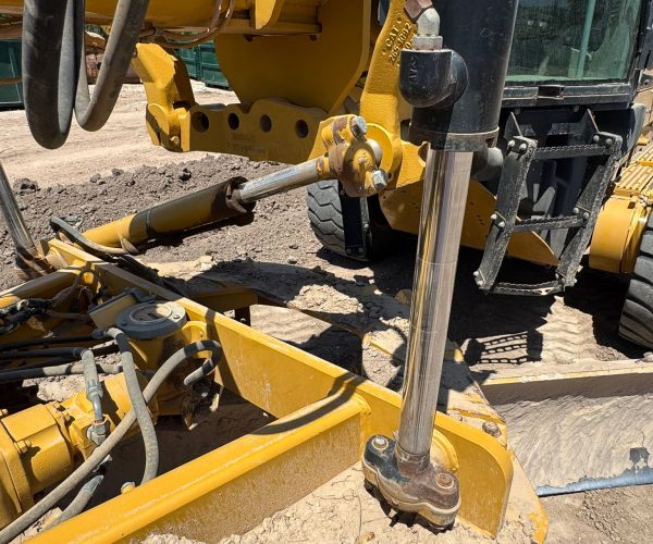 2008-CATERPILLAR-MOTORGRADER-12M-CAB-016