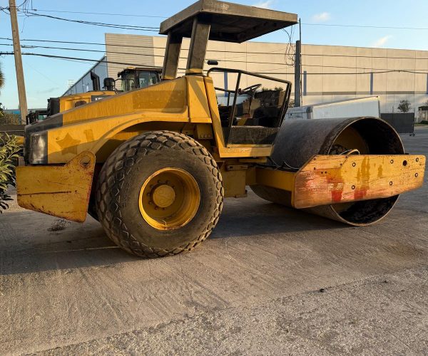 2008 DYNAPAC CA252D SINGLE DRUM VIBRATORY SMOOTH DRUM 005