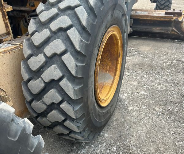 2008 JOHN DEERE 672D AWD MOTOR GRADER CAB 010