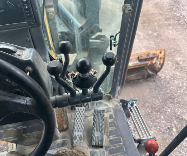 2008 JOHN DEERE 672D AWD MOTOR GRADER CAB 014