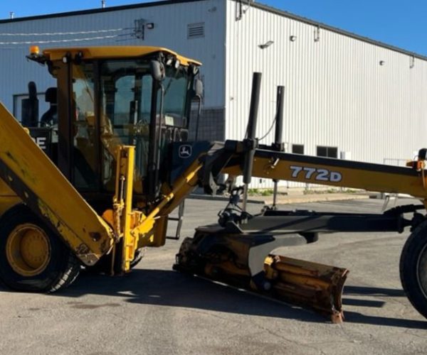 2008 JOHN DEERE 772D MOTORGRADER ENCLOSED CAB 002