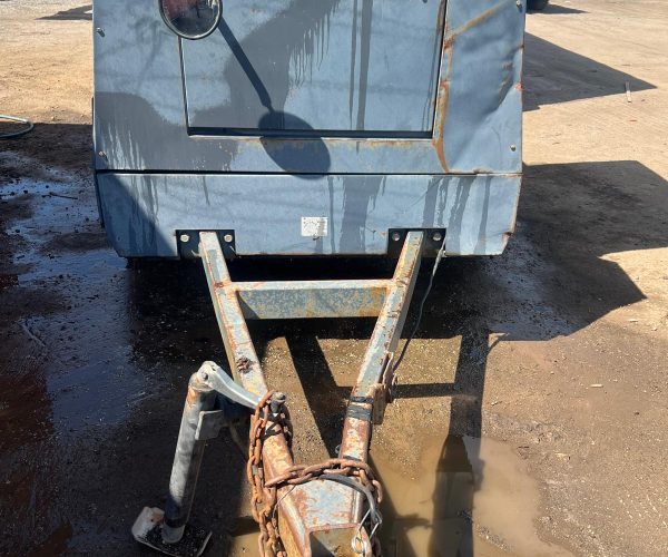 2009 AIRMAN PDS185S COMPRESSOR WITH TRAILER 008