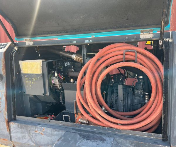 2009 AIRMAN PDS185S COMPRESSOR WITH TRAILER 012