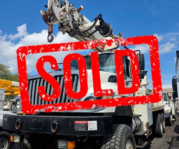 2009-ALTEC-4065APR-DIGGER-DERRICK-TRUCK-6X6-001 SOLD