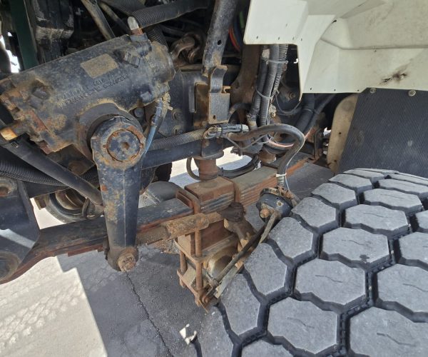 2009 ALTEC 4065APR DIGGER DERRICK TRUCK 6X6 010