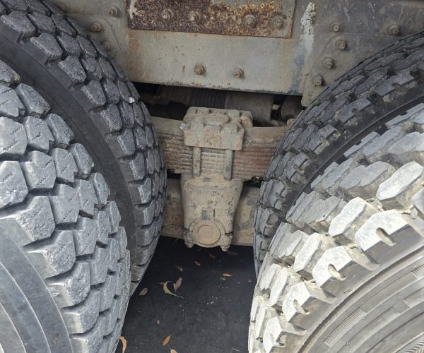 2009 ALTEC 4065APR DIGGER DERRICK TRUCK 6X6 013