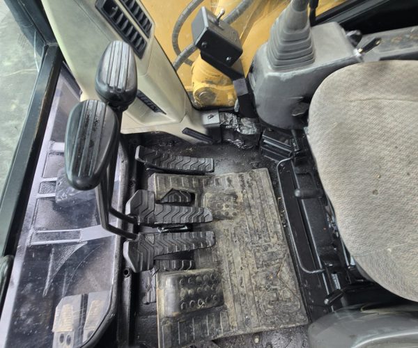 2009 CATERPILLAR 308C CR MINI EXCAVATOR ENCLOSED CAB 013