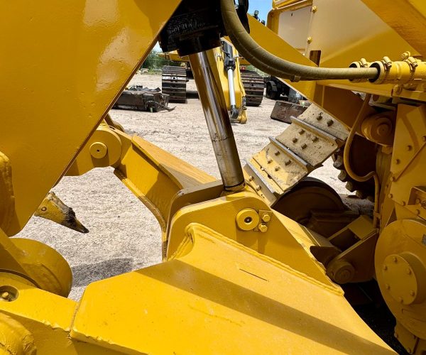 2009 CATERPILLAR D6T XL DOZER ENCLOSED CAB AC HEAT NEW 100% UNDERCARRIAGE MULTI SHANK RIPPER 013