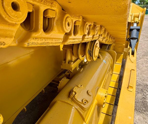2009 CATERPILLAR D6T XL DOZER ENCLOSED CAB AC HEAT NEW 100% UNDERCARRIAGE MULTI SHANK RIPPER 020