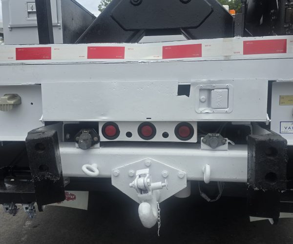 2009 INTERNATIONAL ALTEC DM47-TR DIGGER DERRICK & 007