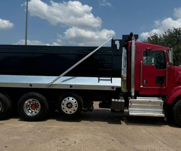 2009 KENWORTH T800 DUMP TRUCK TRI-AXLE STEEREABLE THIRD AXLE 007