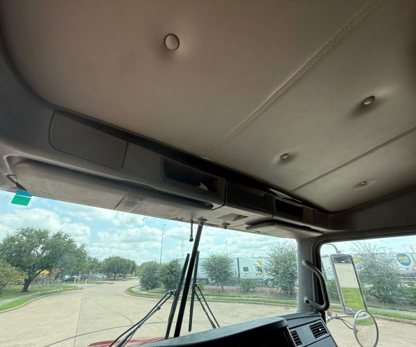 2009 KENWORTH T800 DUMP TRUCK TRI-AXLE STEEREABLE THIRD AXLE 014