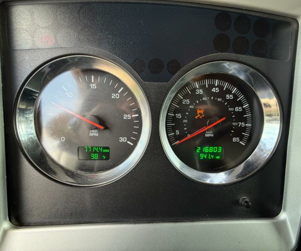2009 KENWORTH T800 DUMP TRUCK TRI-AXLE STEEREABLE THIRD AXLE 015