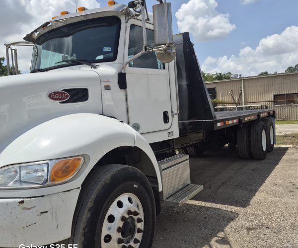 2009 PETERBILT 348 TANDEM AXLE DOUBLE FRAME & 20FT FLATBED TRUCK 003