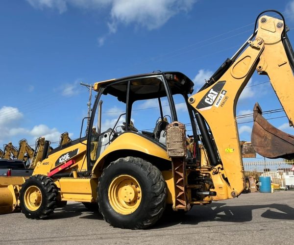 2010 CATERPILLAR 420E BACKHOE 4X4 WITH HAMMER LINE 002