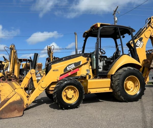 2010 CATERPILLAR 420E BACKHOE 4X4 WITH HAMMER LINE 006