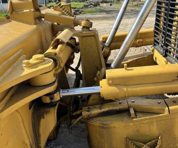 2010 CATERPILLAR D6T XL ENCLOSED CAB 014